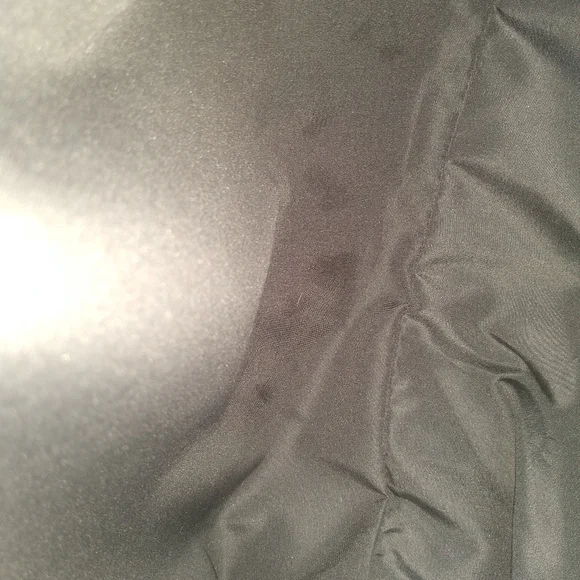 Bath & Body Works Silver Quilted Envelope Tote Bag - Picture 9 of 10